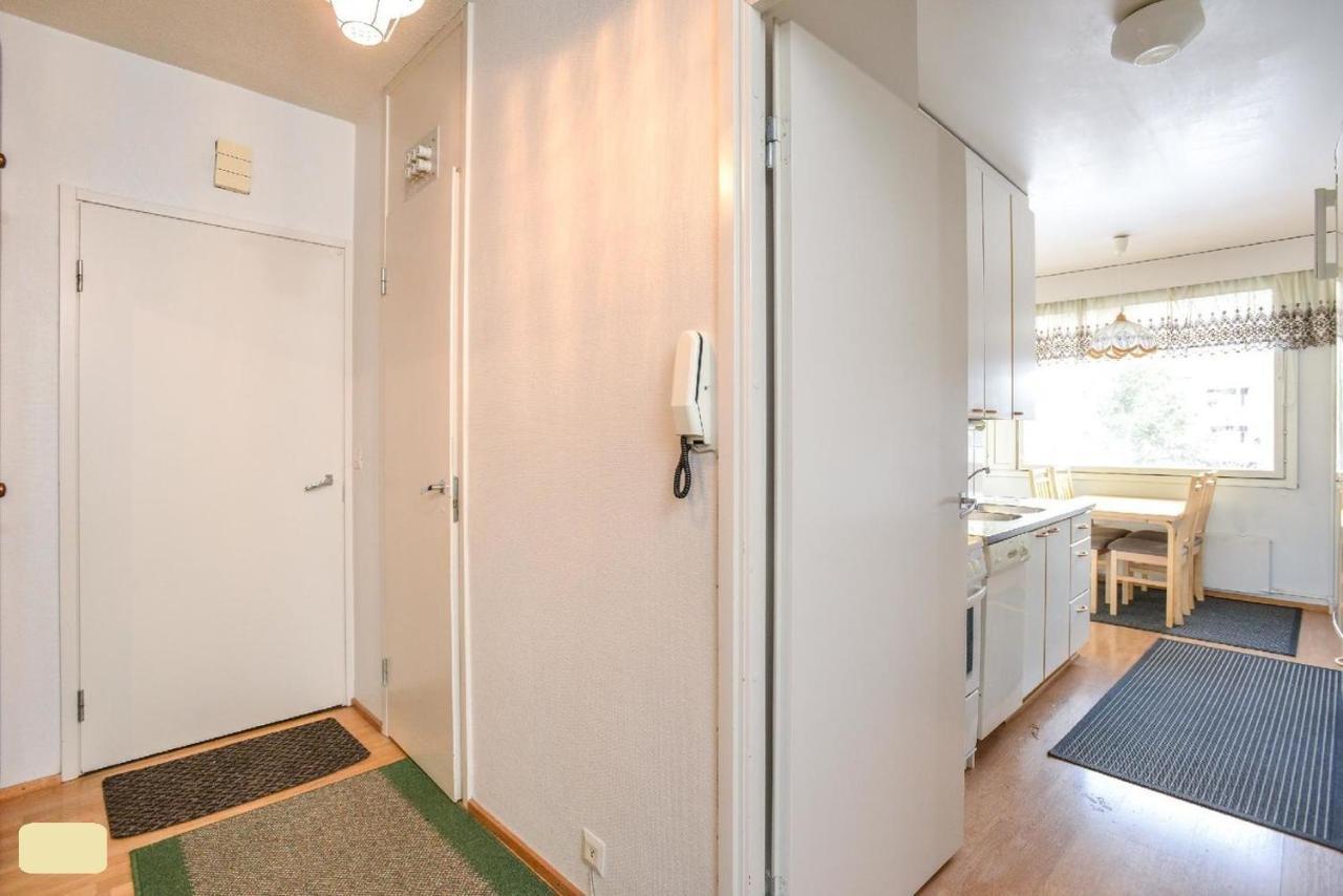 Next To City Center, Beside Bus And Train Station, Safe And Cozy Place Uleåborg Exteriör bild